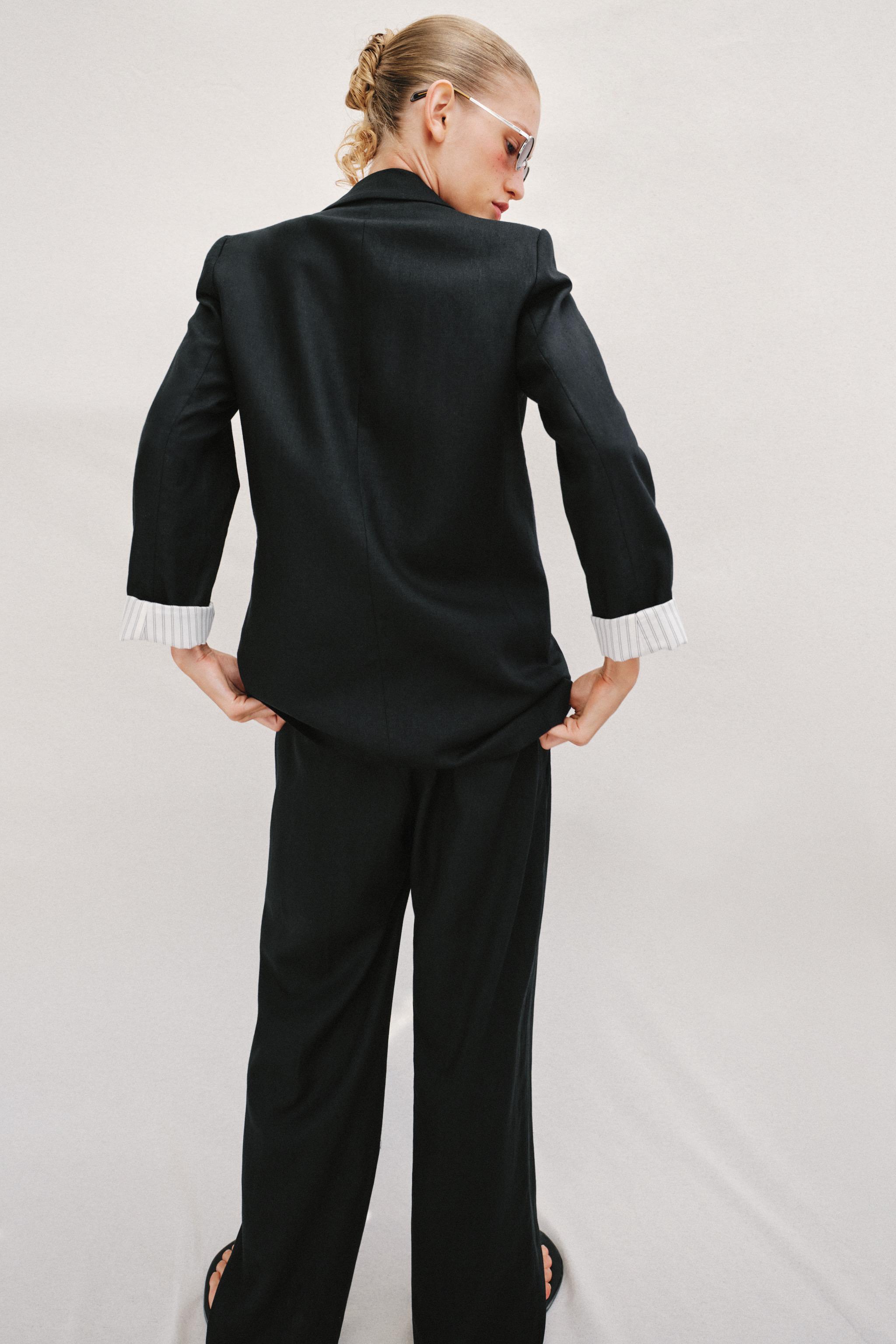 LINEN BLAZER WITH ROLLED SLEEVES